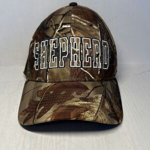 UNDER ARMOUR Shepherd Rams College Camo Hat Fitted